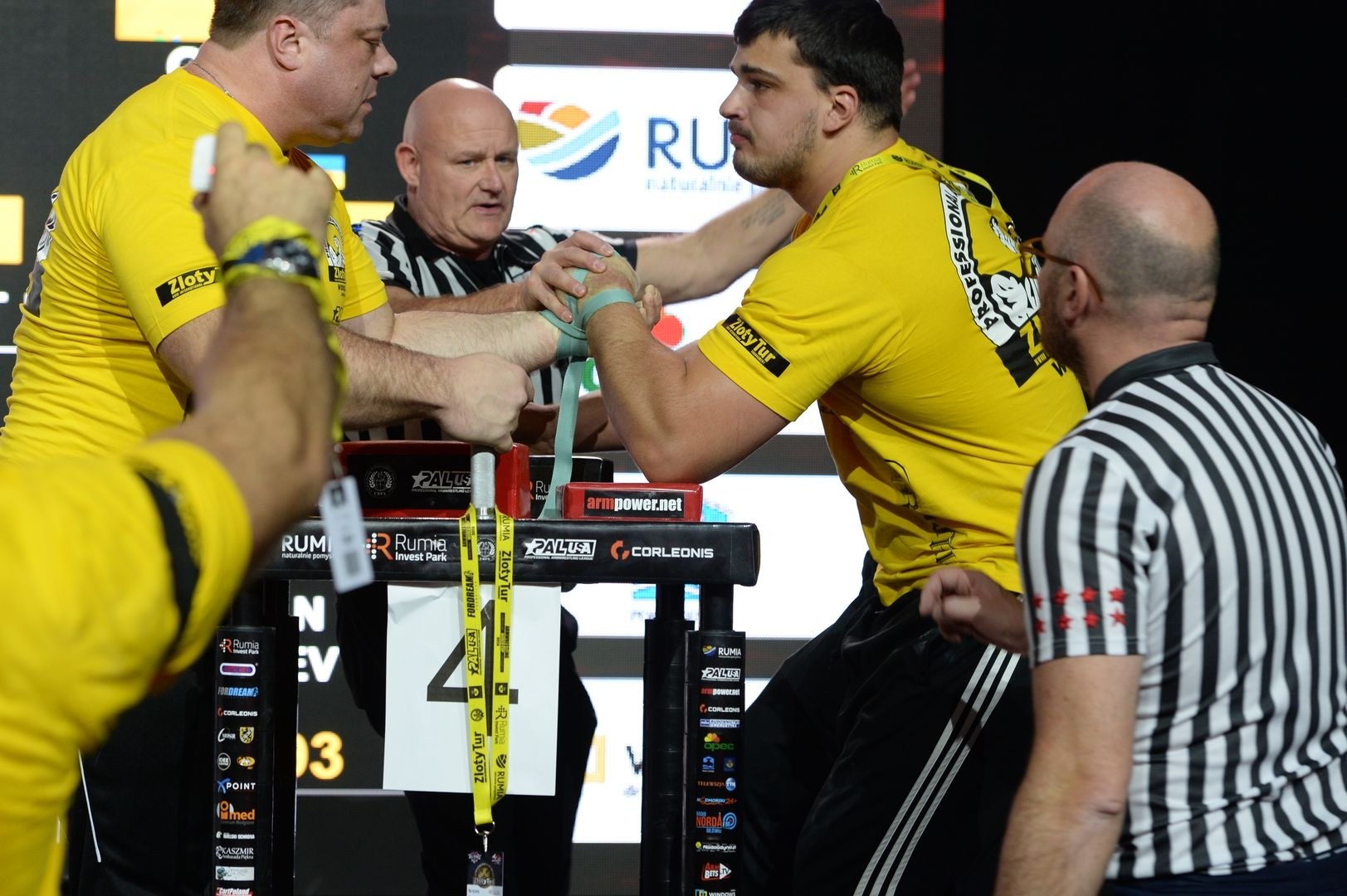 Zloty Tur 2018 Eliminations Left Hand