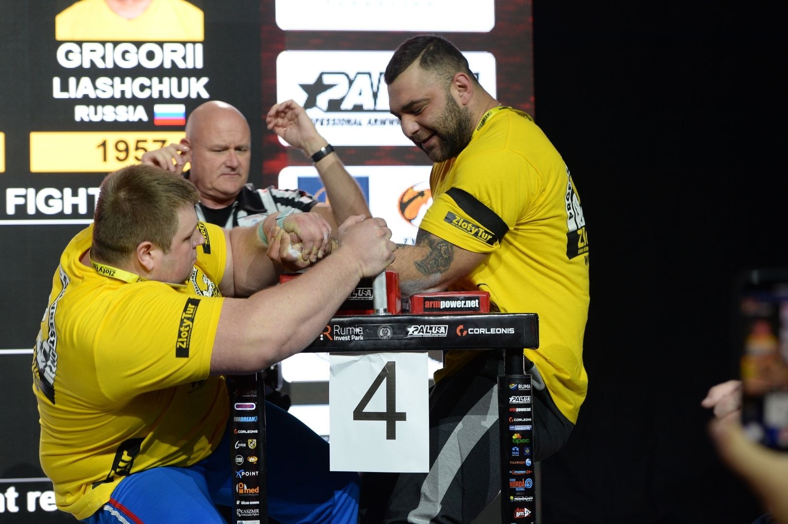 Zloty Tur 2018 Eliminations Left Hand