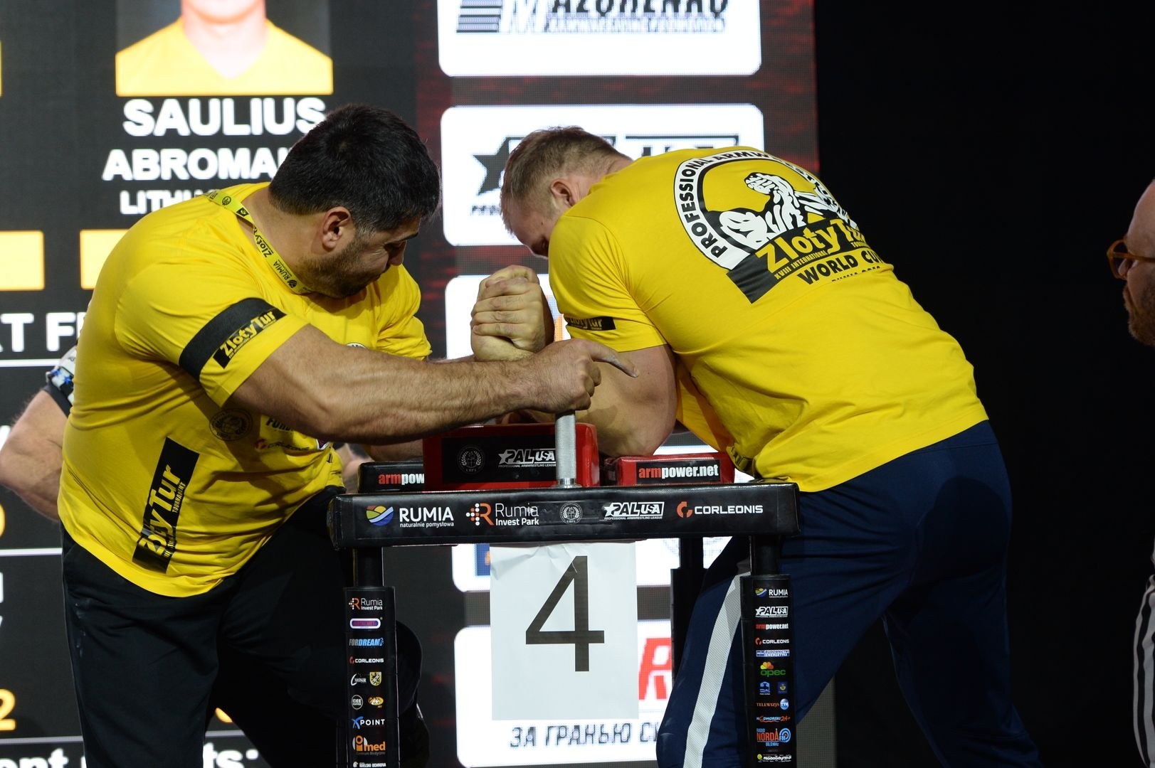 Zloty Tur 2018 Eliminations Left Hand