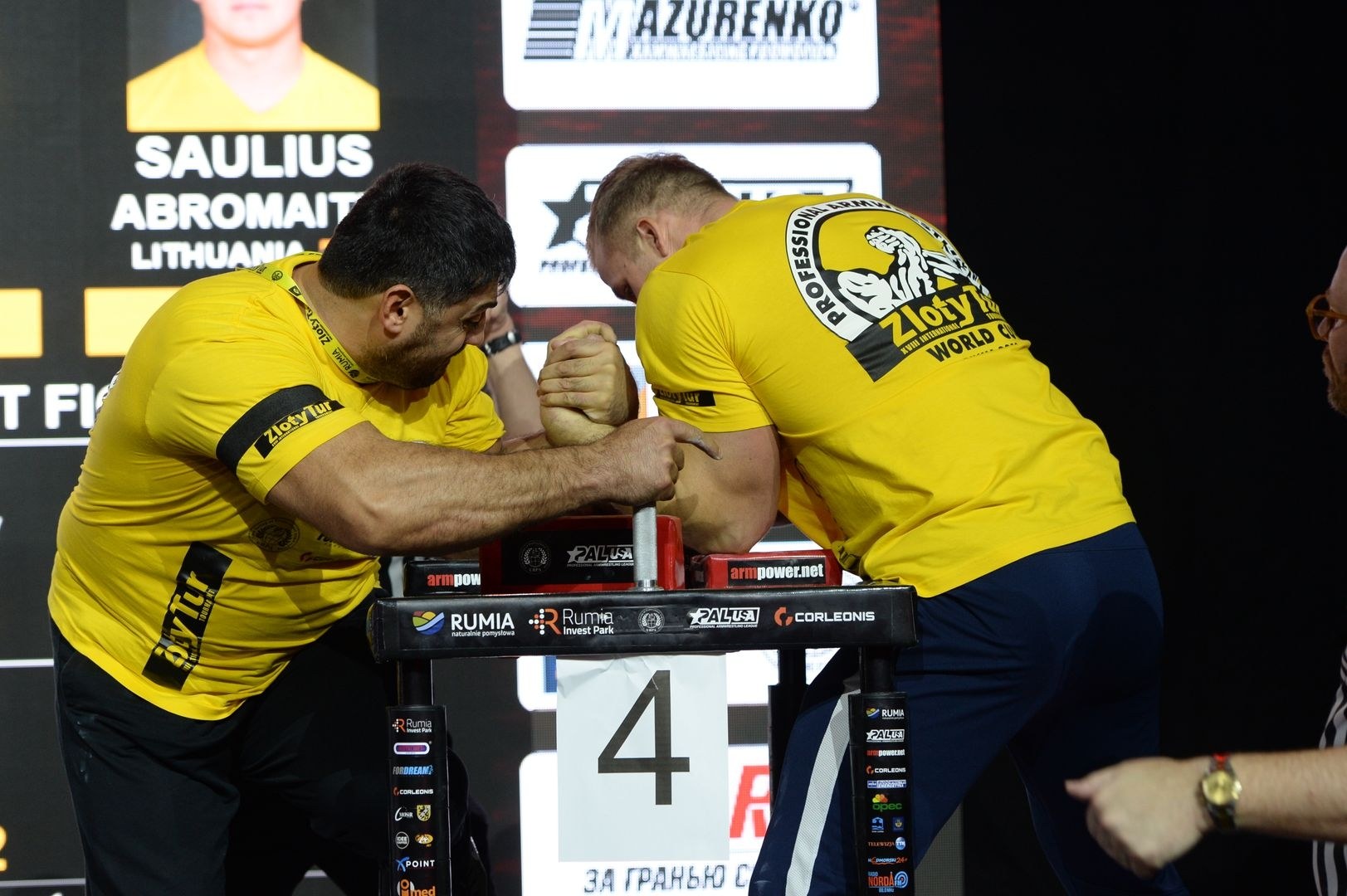 Zloty Tur 2018 Eliminations Left Hand