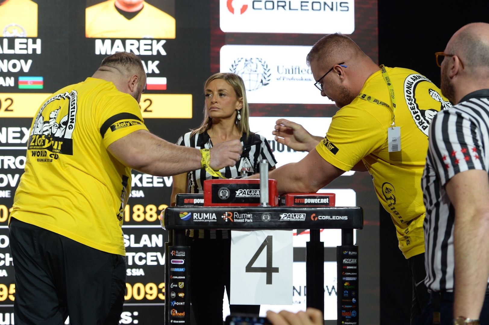 Zloty Tur 2018 Eliminations Left Hand