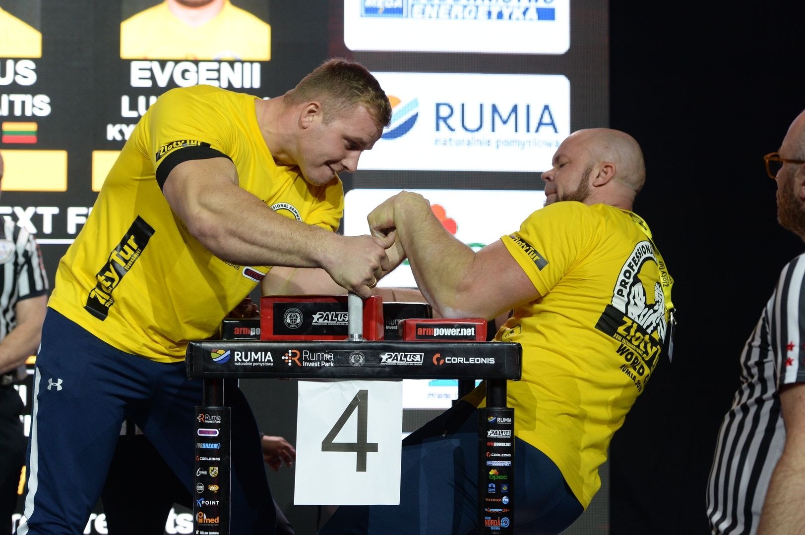 Zloty Tur 2018 Eliminations Left Hand