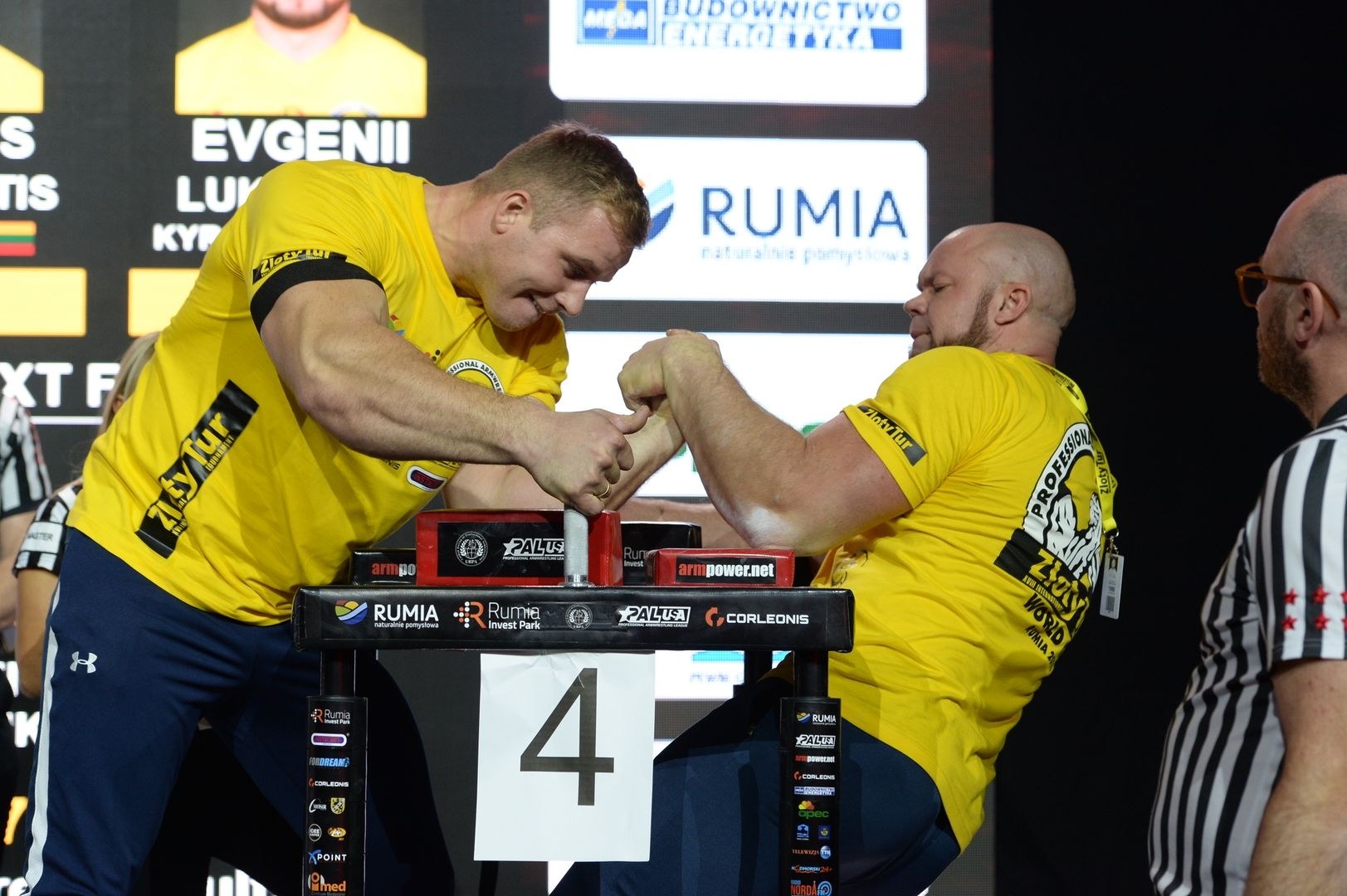 Zloty Tur 2018 Eliminations Left Hand