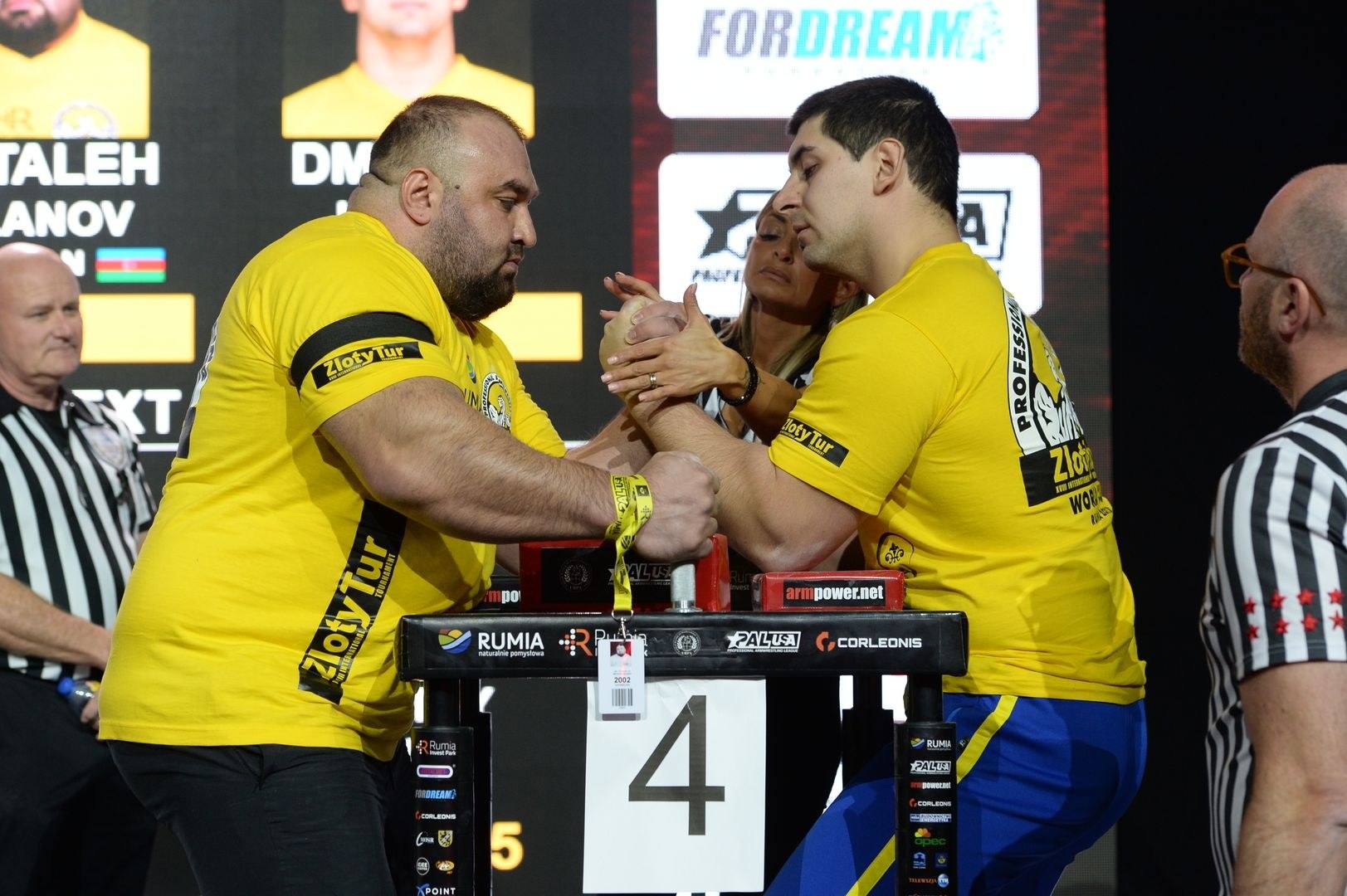 Zloty Tur 2018 Eliminations Left Hand