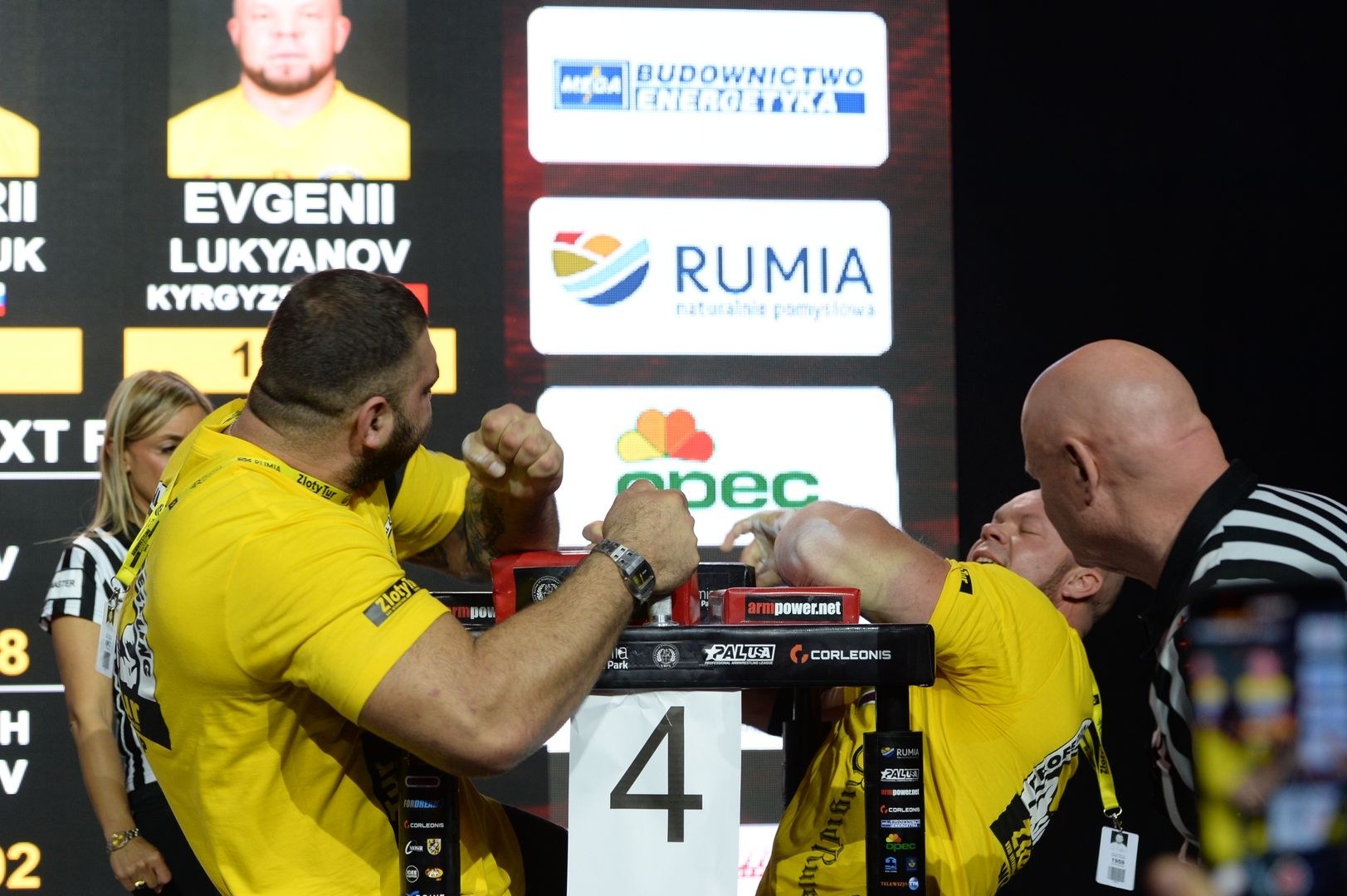 Zloty Tur 2018 Eliminations Left Hand