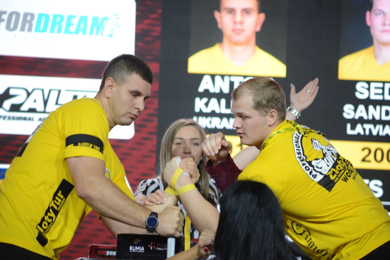 Zloty Tur 2018 Eliminations Left Hand