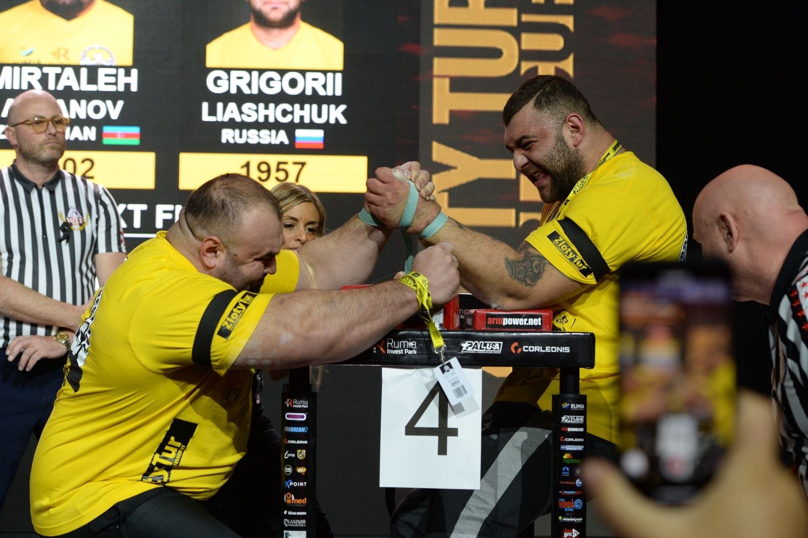 Zloty Tur 2018 Eliminations Left Hand