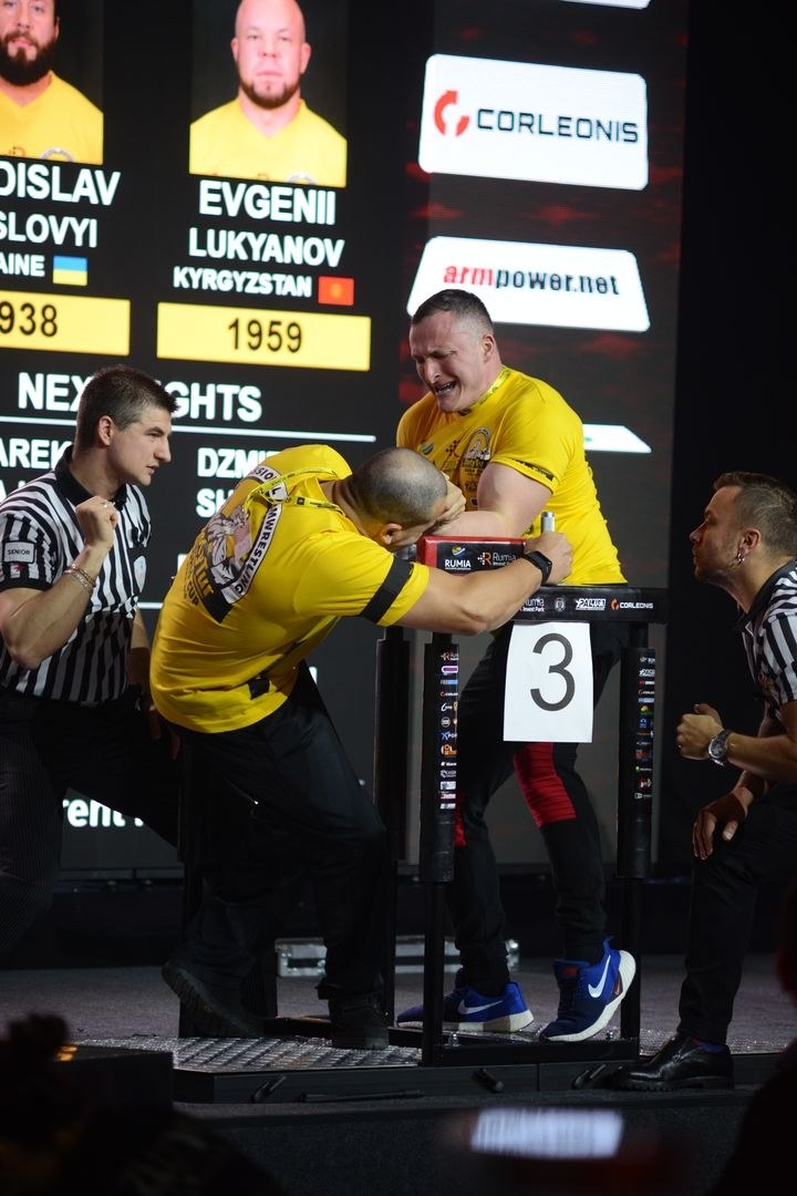 Zloty Tur 2018 Eliminations Left Hand
