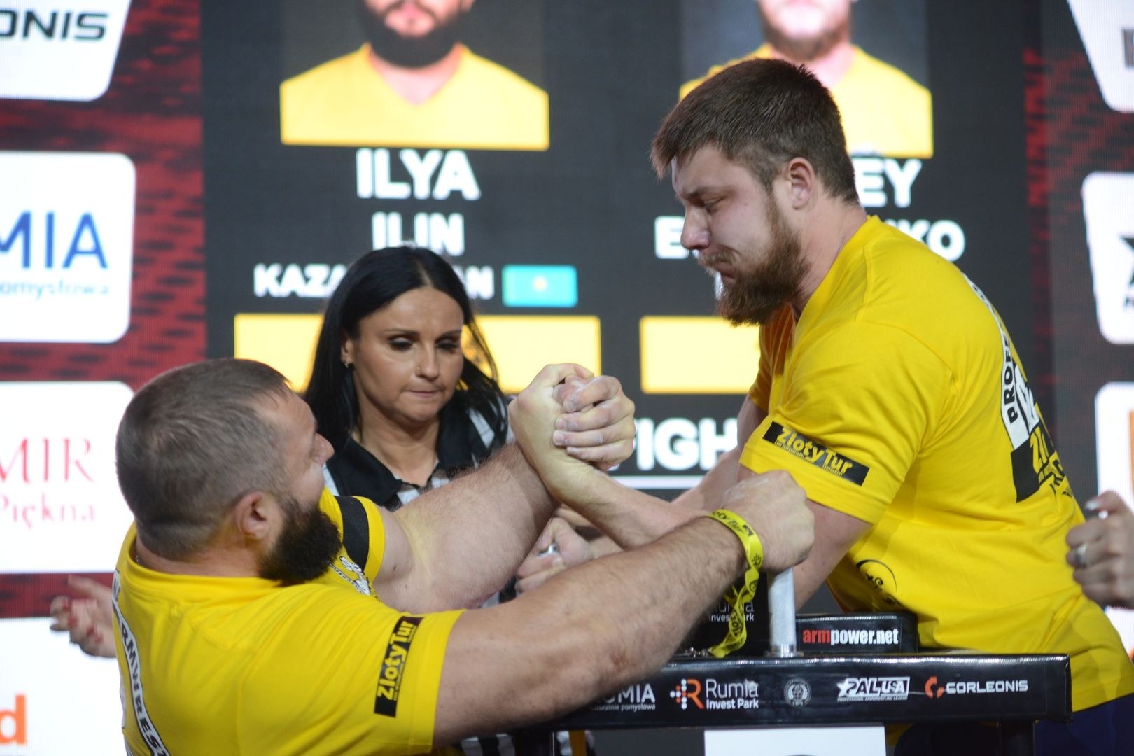 Zloty Tur 2018 Eliminations Left Hand