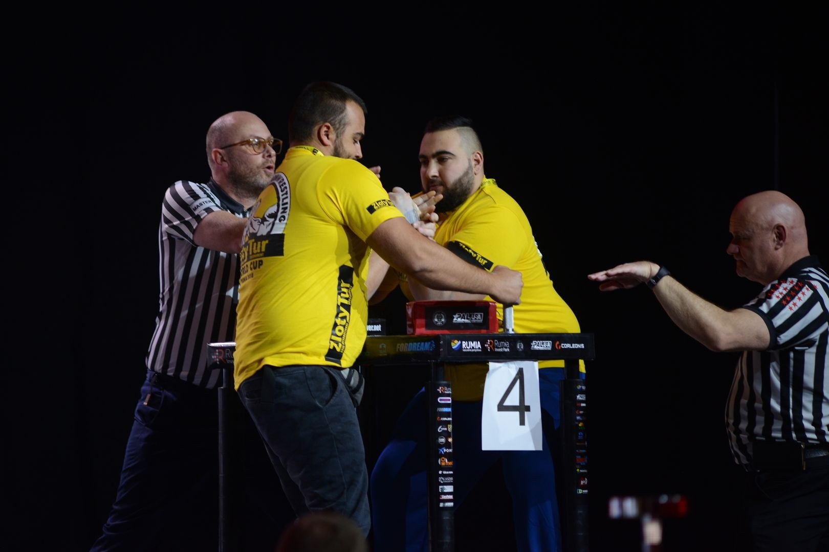 Zloty Tur 2018 Eliminations Left Hand