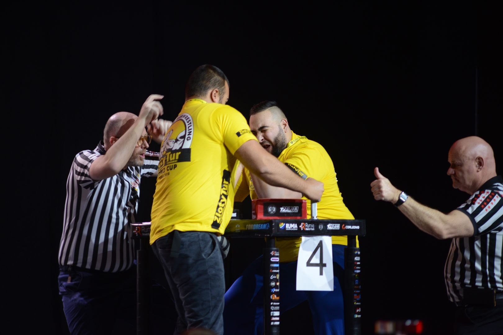 Zloty Tur 2018 Eliminations Left Hand