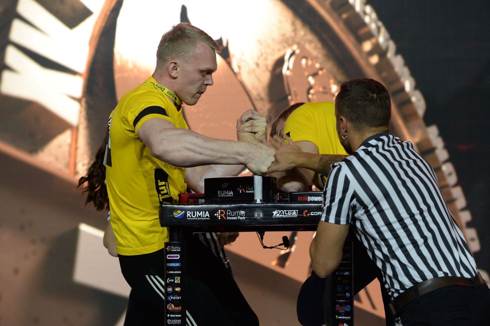 Zloty Tur 2018 Eliminations Left Hand