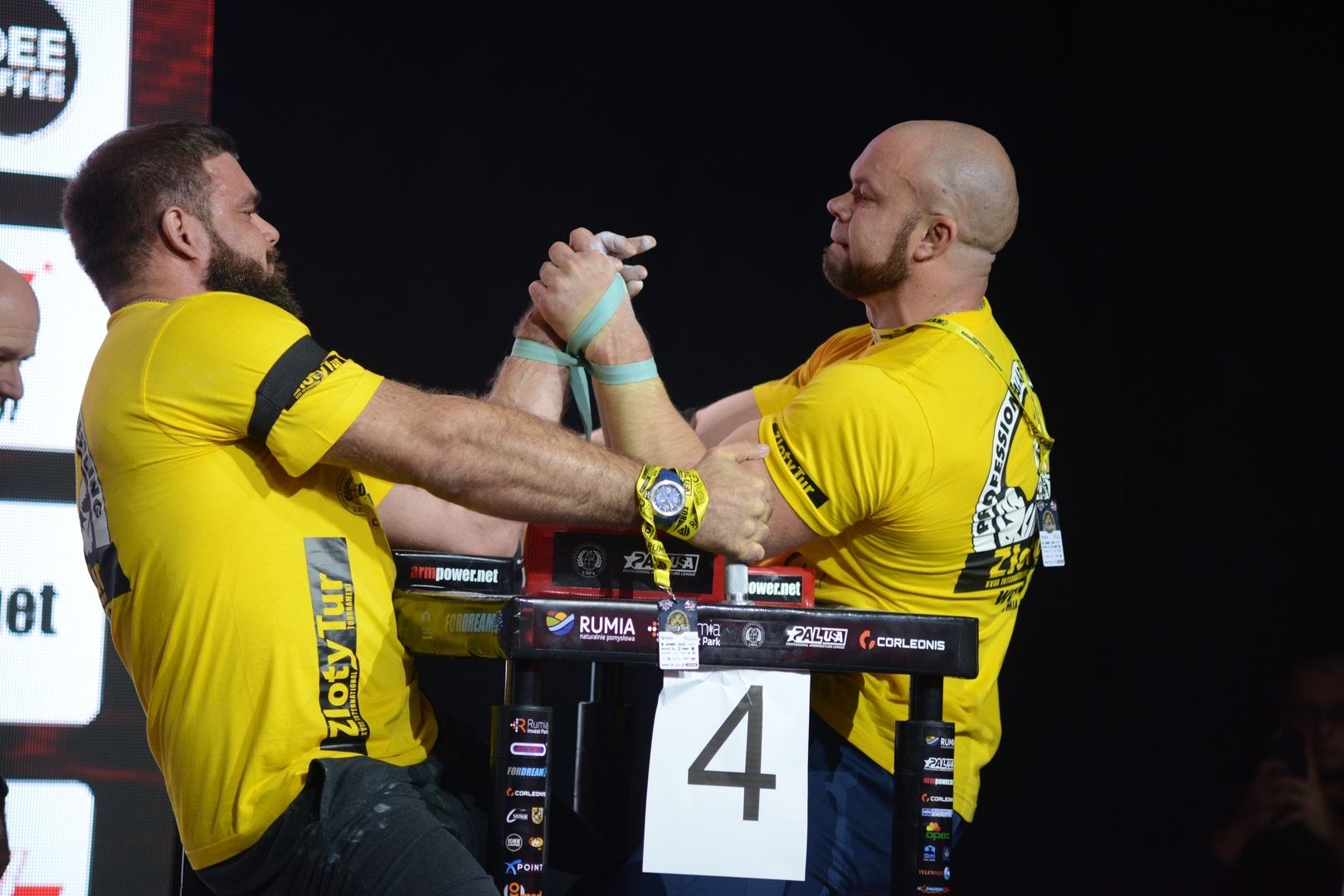 Zloty Tur 2018 Eliminations Left Hand