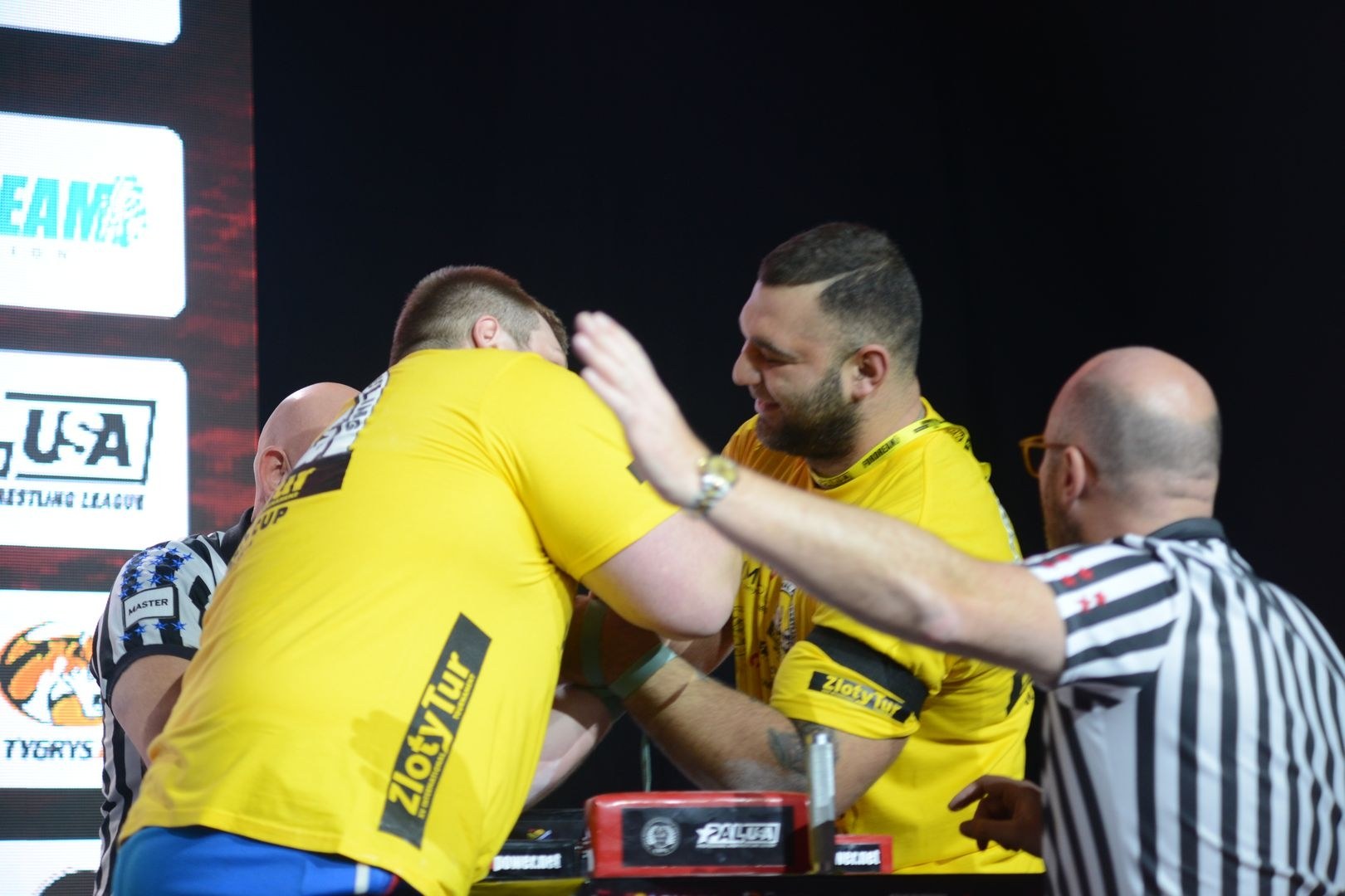 Zloty Tur 2018 Eliminations Left Hand