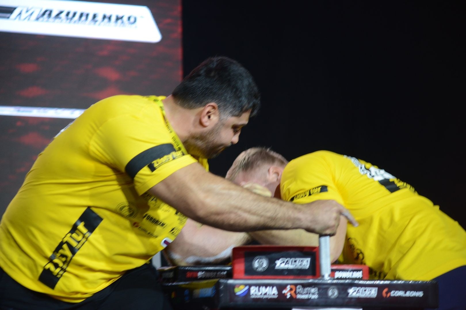 Zloty Tur 2018 Eliminations Left Hand