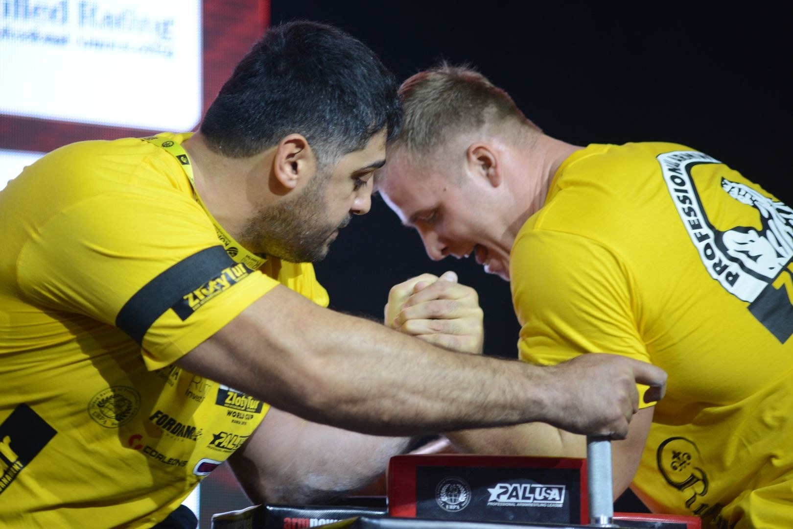 Zloty Tur 2018 Eliminations Left Hand