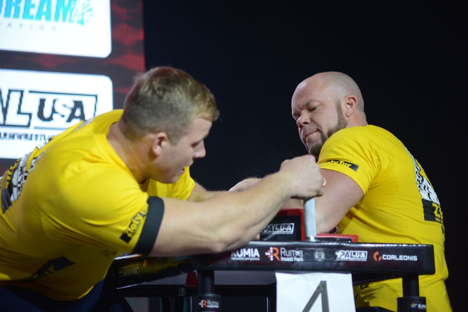 Zloty Tur 2018 Eliminations Left Hand