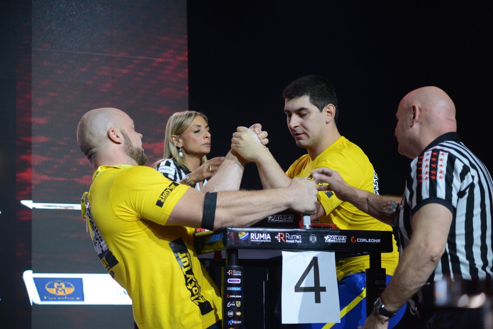 Zloty Tur 2018 Eliminations Left Hand