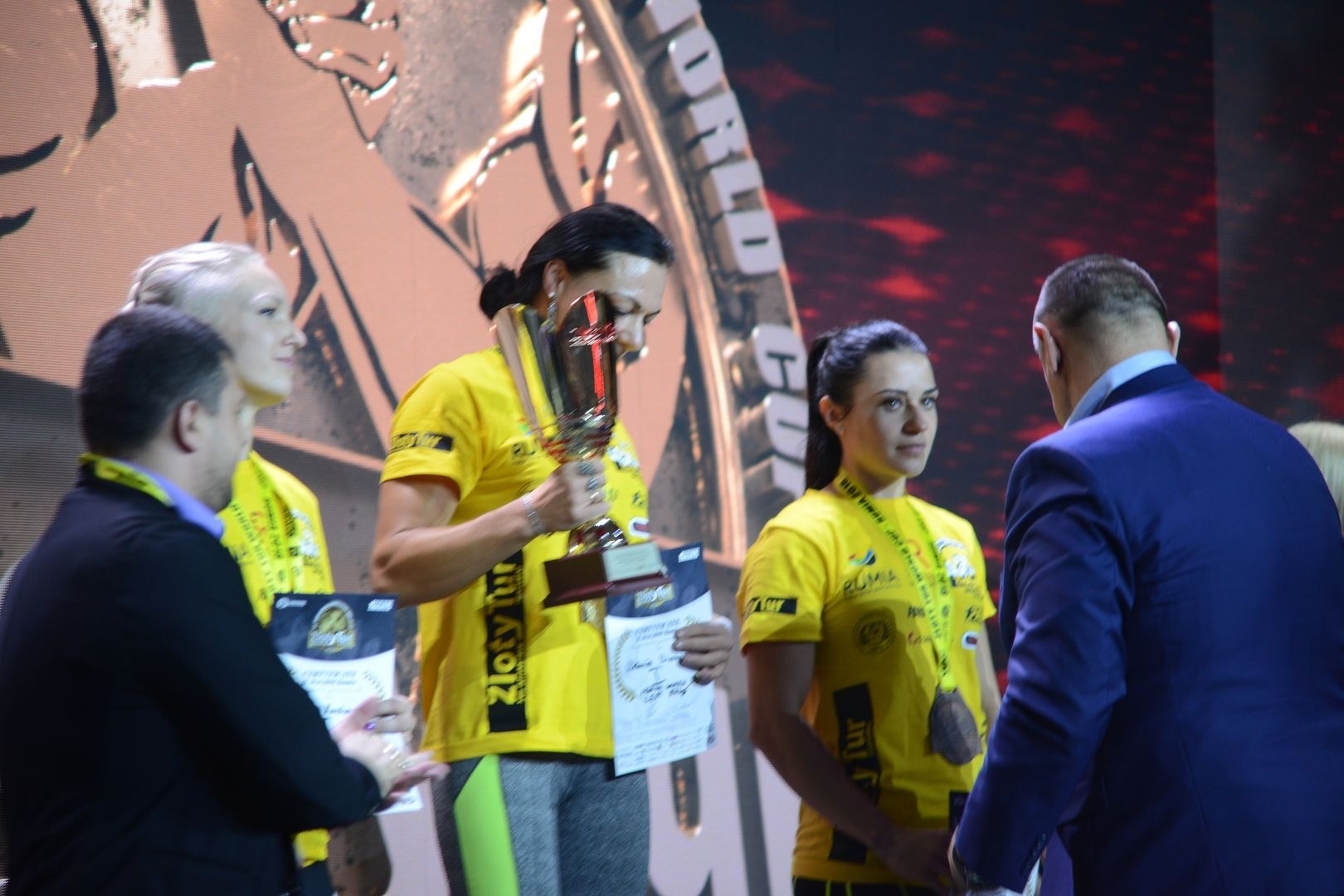 Zloty Tur 2018 Eliminations Left Hand