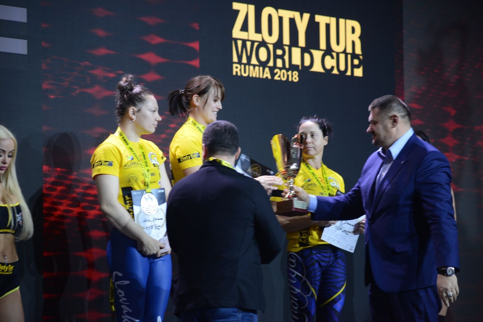 Zloty Tur 2018 Eliminations Left Hand