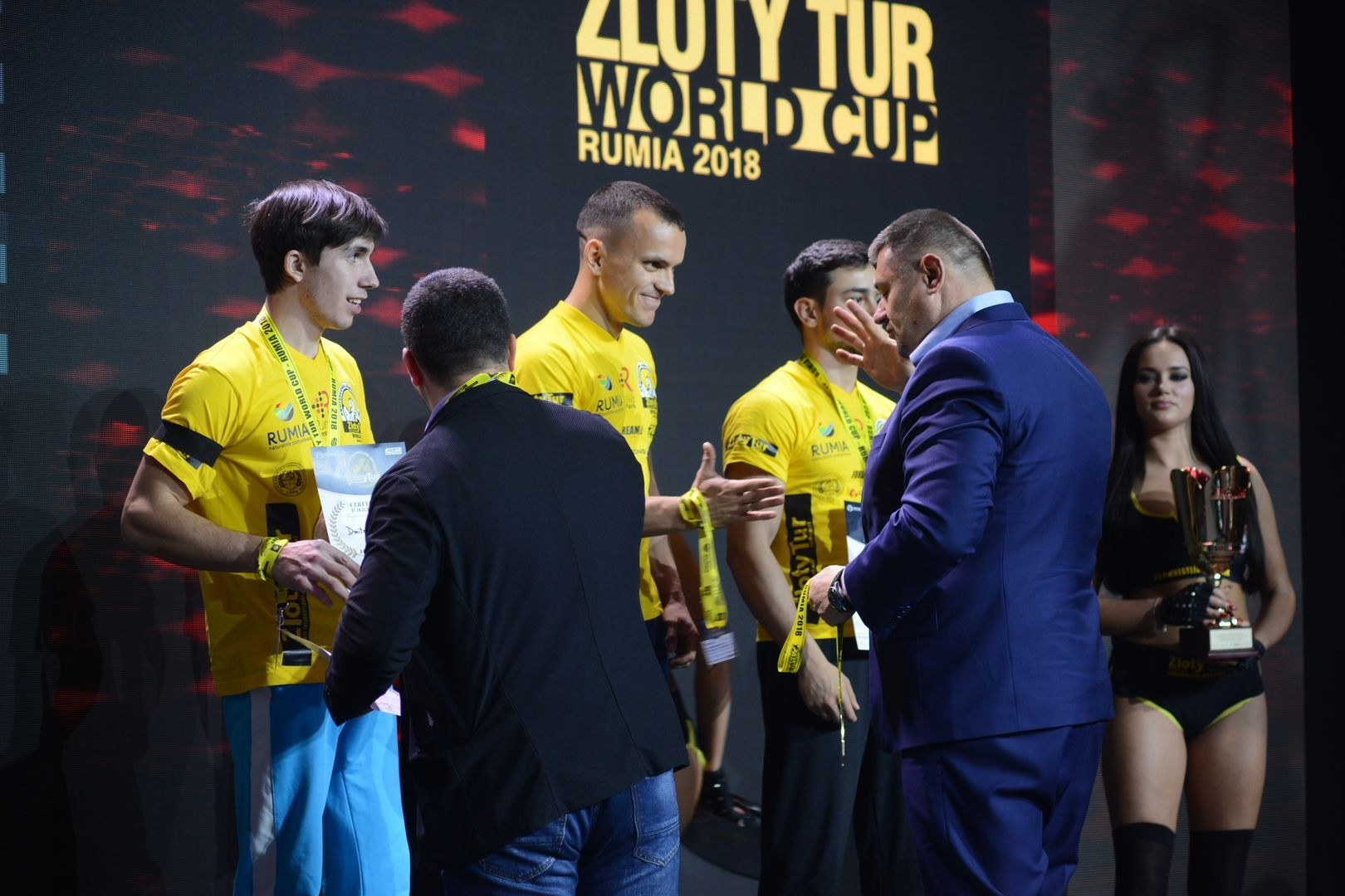 Zloty Tur 2018 Eliminations Left Hand