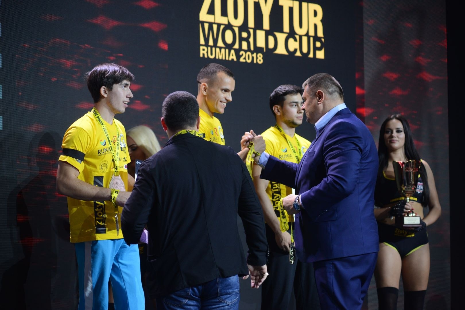 Zloty Tur 2018 Eliminations Left Hand