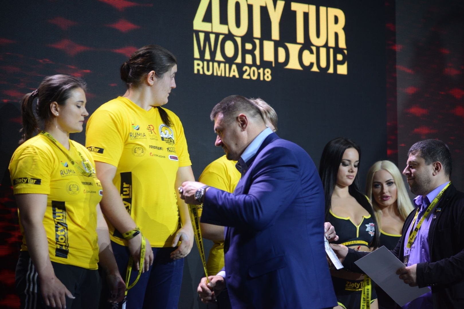 Zloty Tur 2018 Eliminations Left Hand