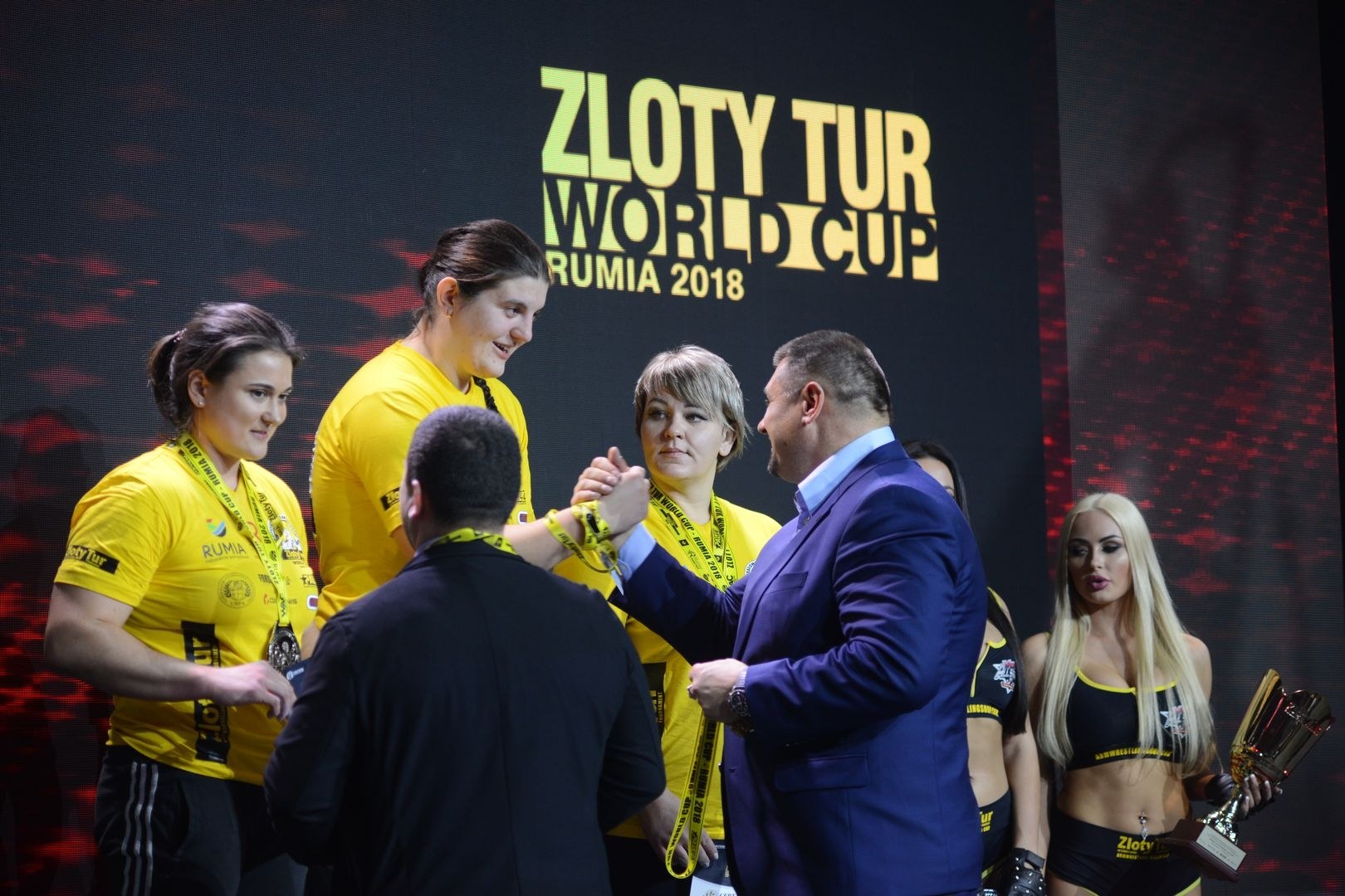 Zloty Tur 2018 Eliminations Left Hand