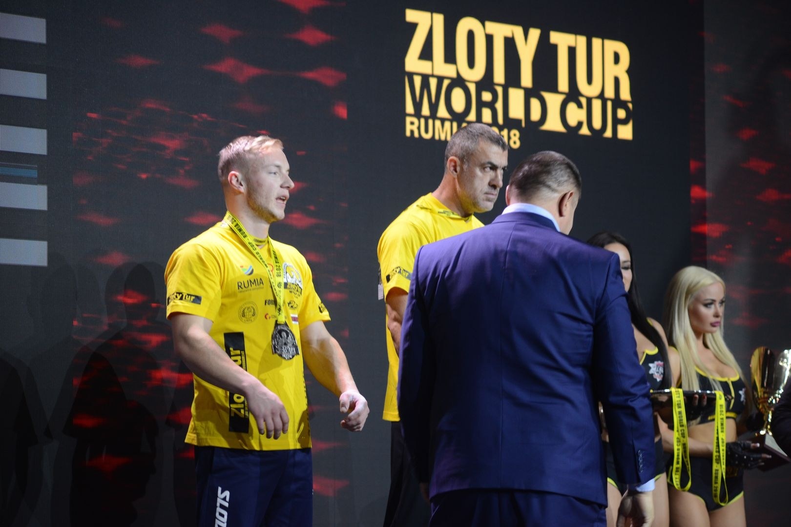 Zloty Tur 2018 Eliminations Left Hand