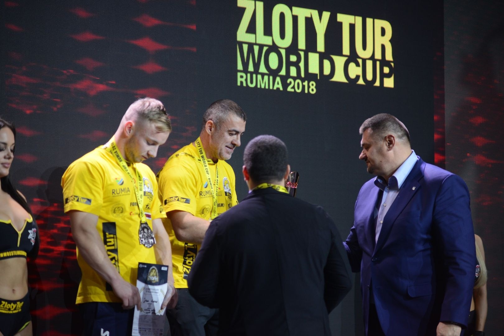 Zloty Tur 2018 Eliminations Left Hand