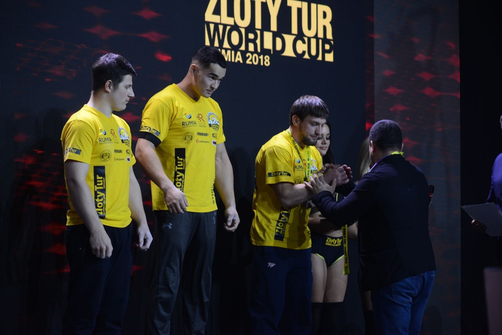 Zloty Tur 2018 Eliminations Left Hand