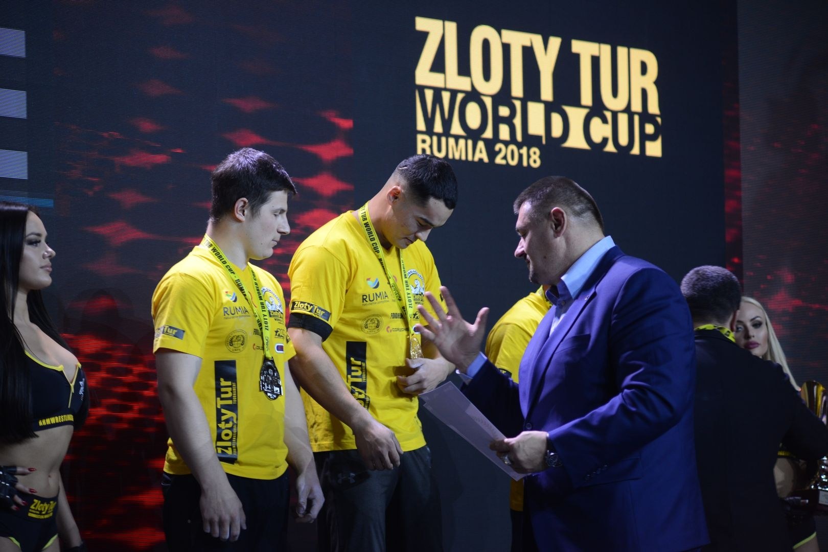 Zloty Tur 2018 Eliminations Left Hand