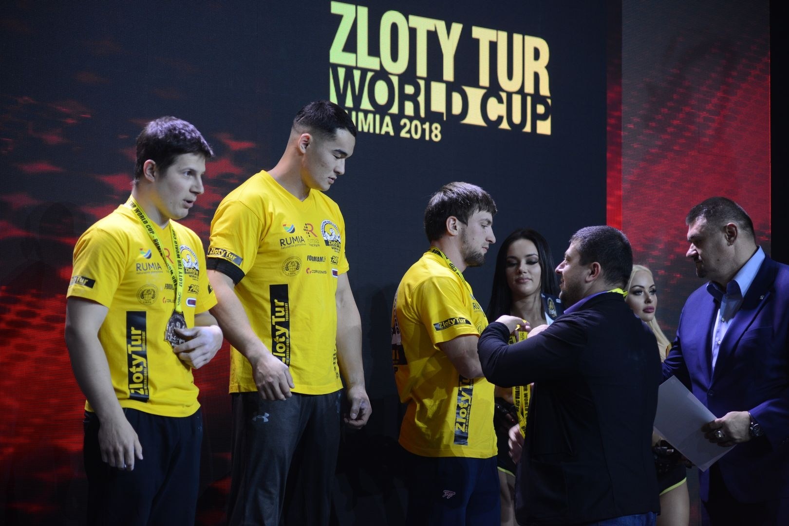 Zloty Tur 2018 Eliminations Left Hand