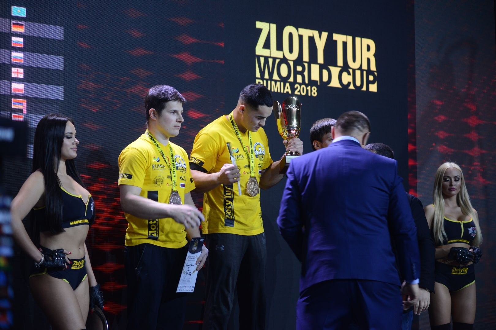 Zloty Tur 2018 Eliminations Left Hand