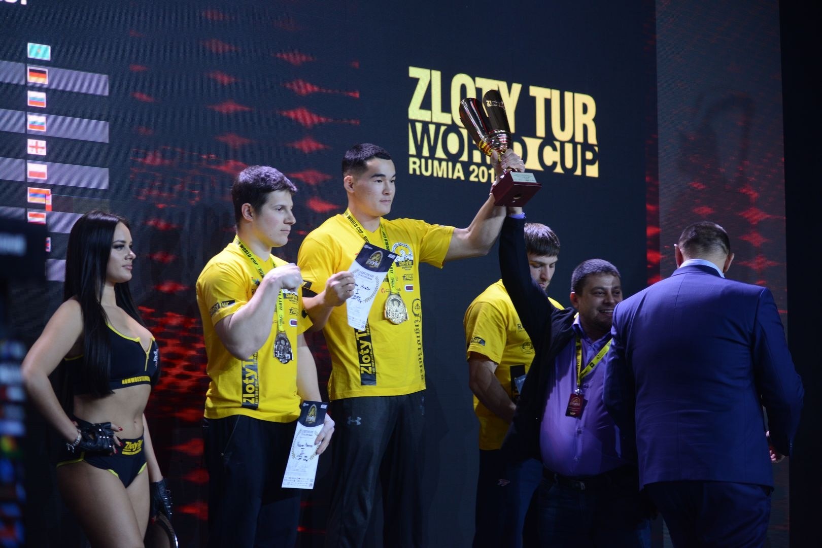 Zloty Tur 2018 Eliminations Left Hand