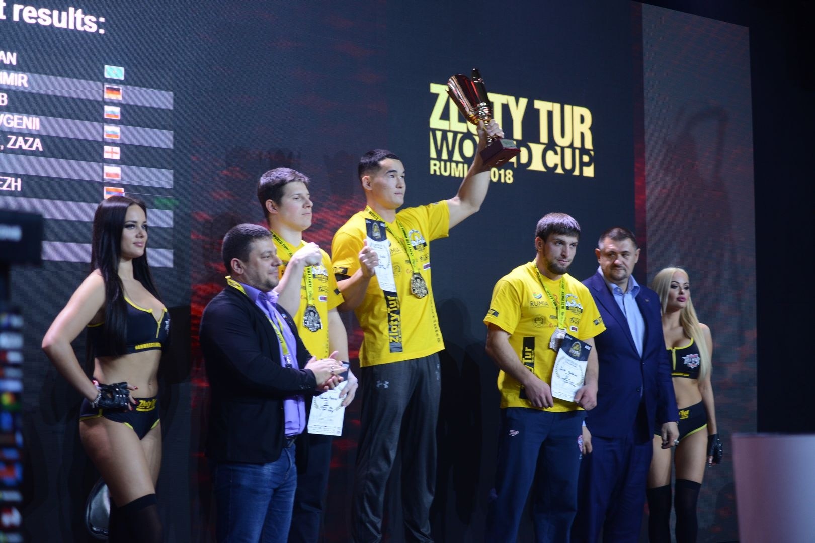 Zloty Tur 2018 Eliminations Left Hand