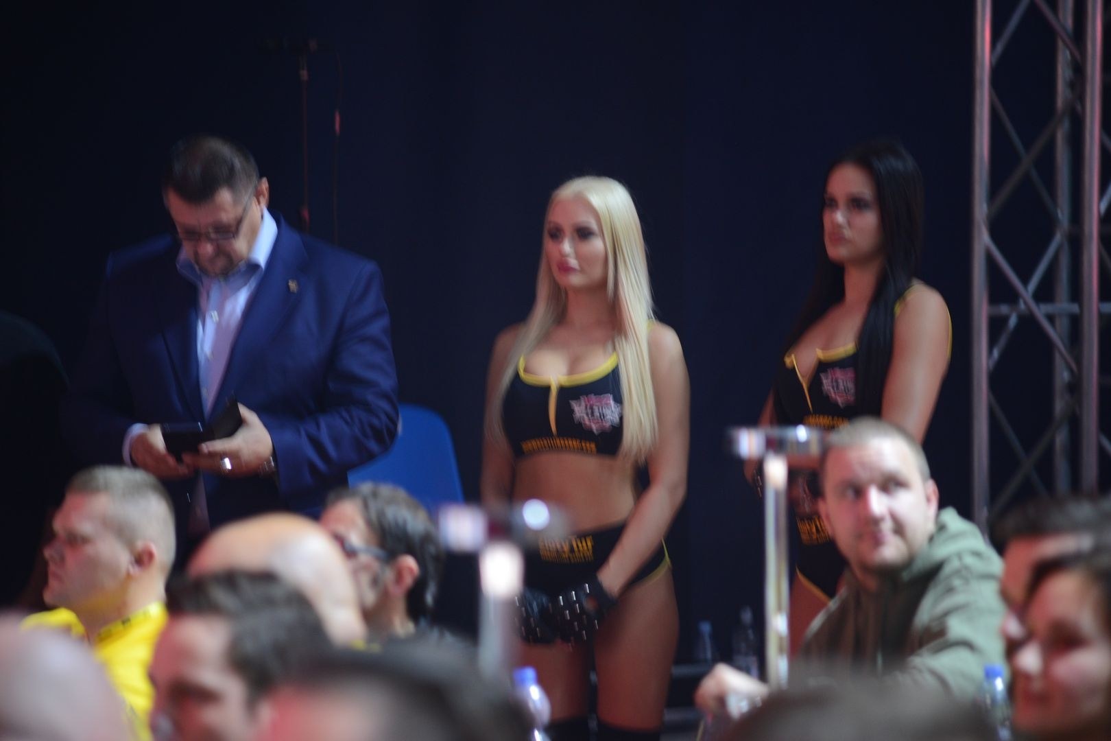 Zloty Tur 2018 Eliminations Left Hand