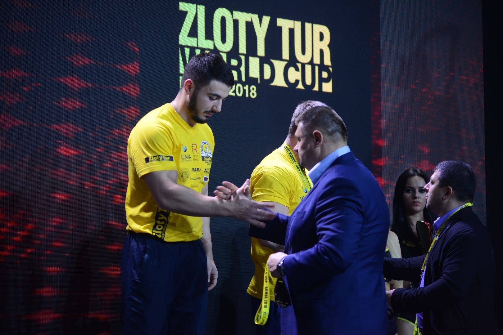 Zloty Tur 2018 Eliminations Left Hand