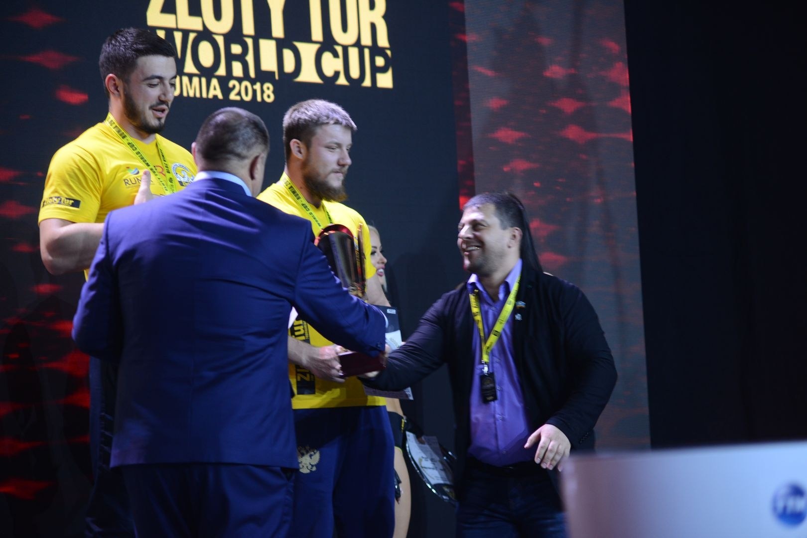 Zloty Tur 2018 Eliminations Left Hand