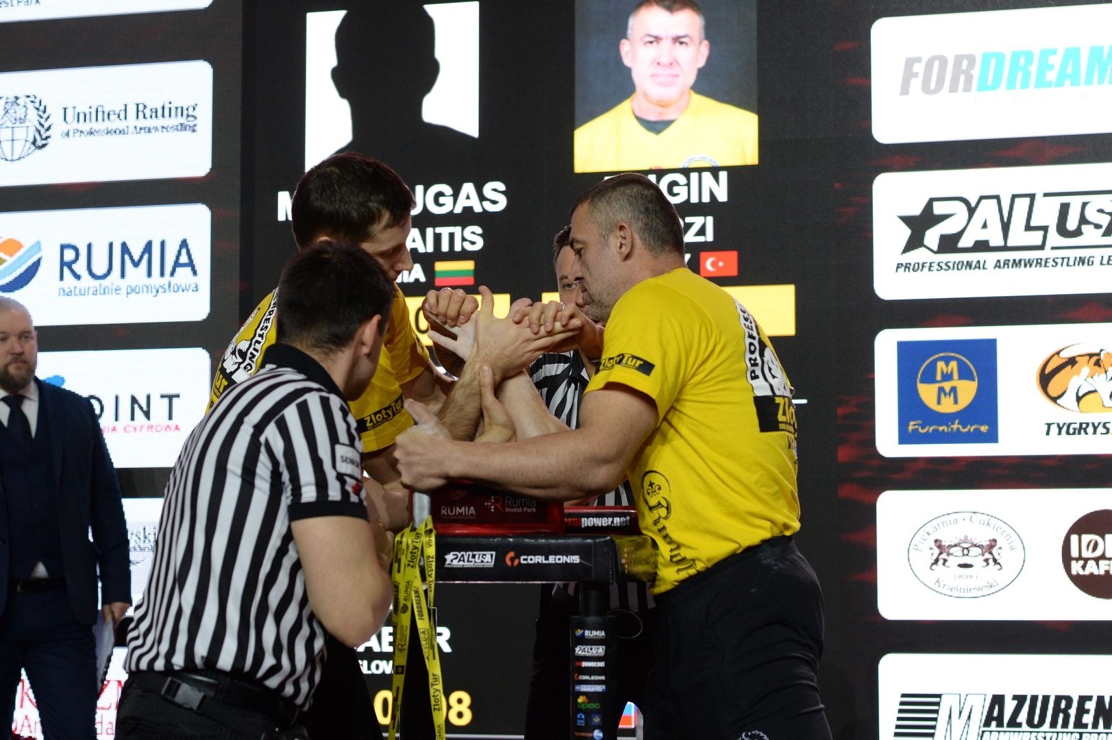 Zloty Tur 2018 Eliminations Right Hand