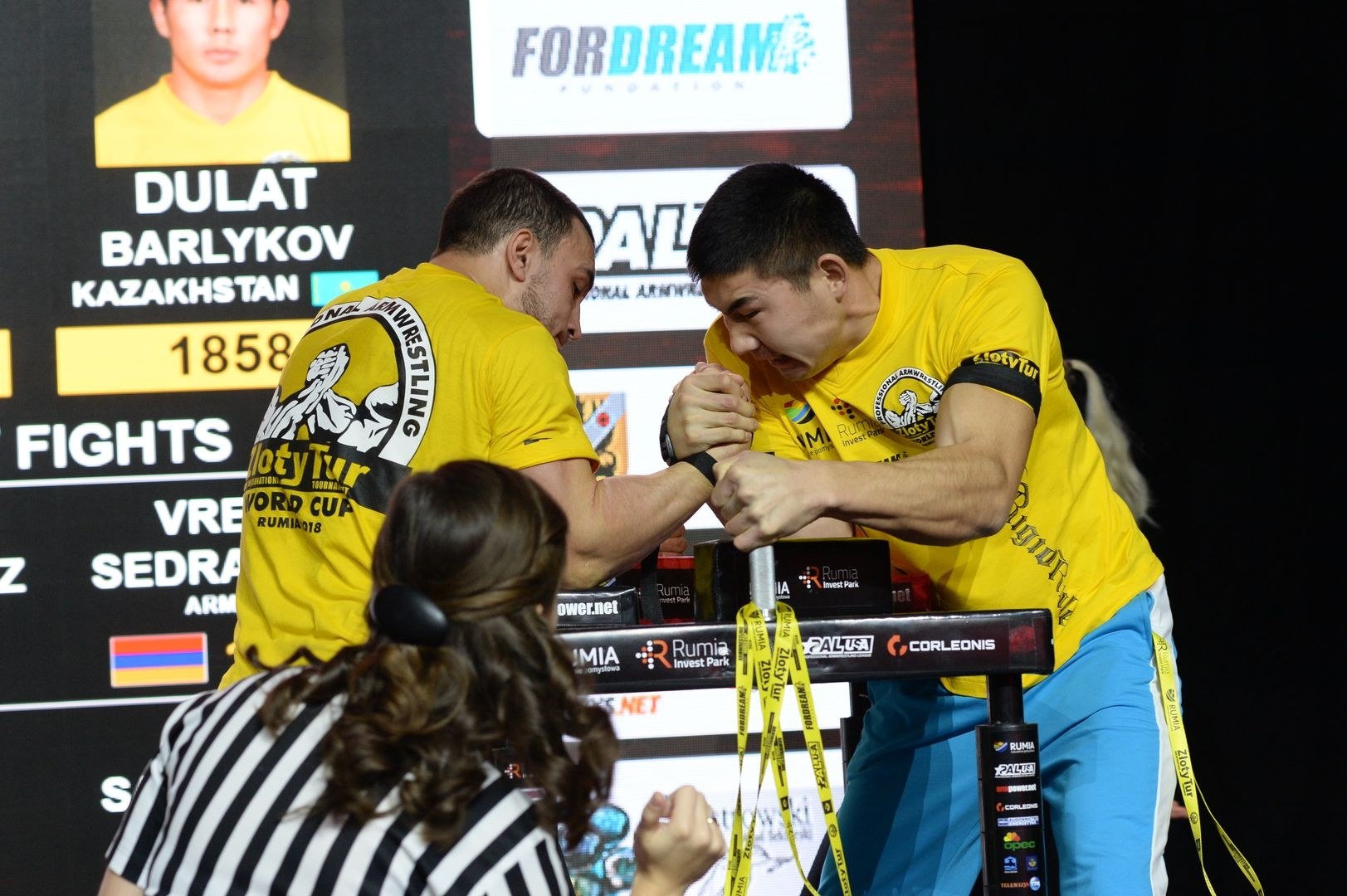 Zloty Tur 2018 Eliminations Right Hand