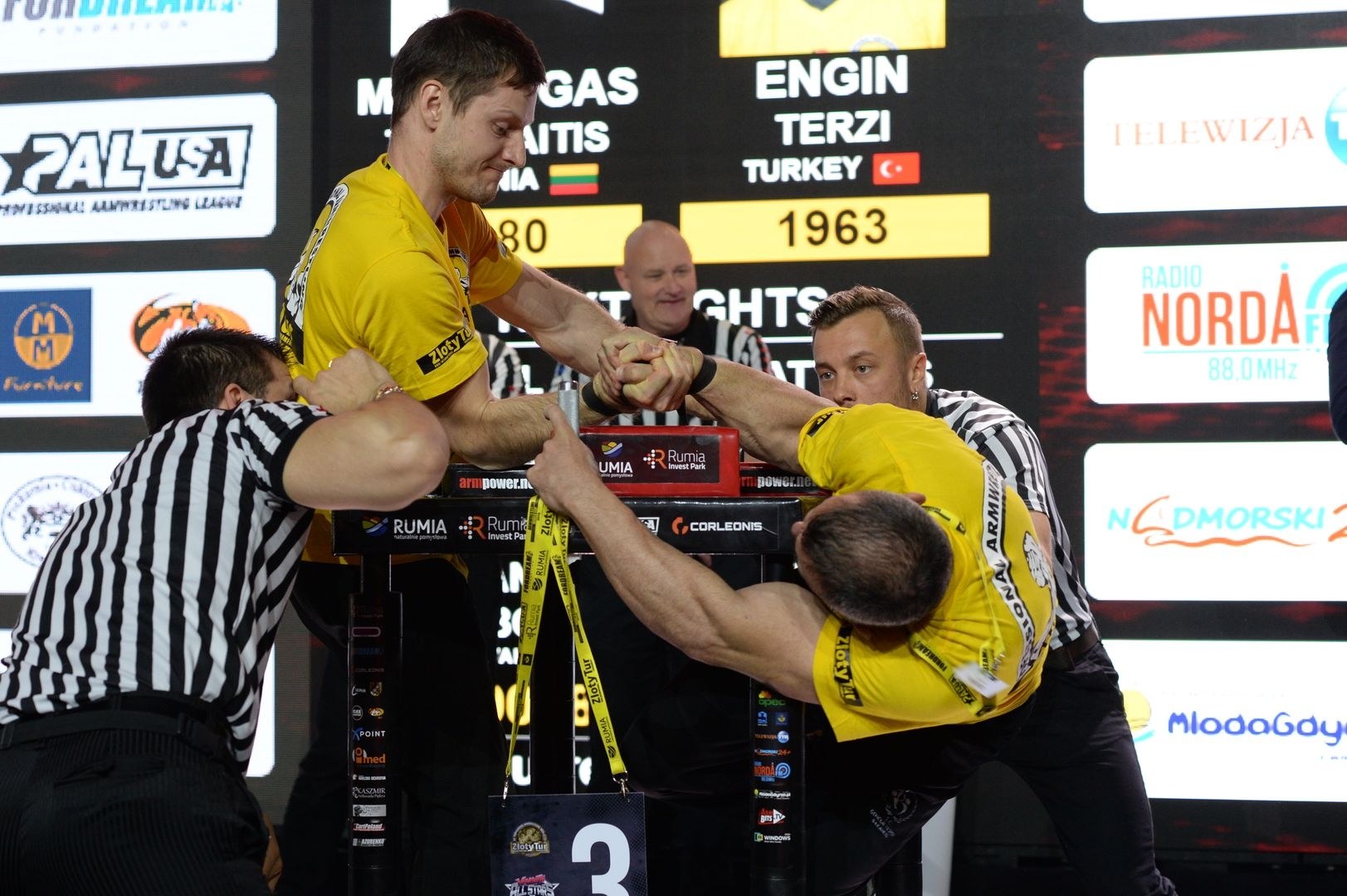 Zloty Tur 2018 Eliminations Right Hand