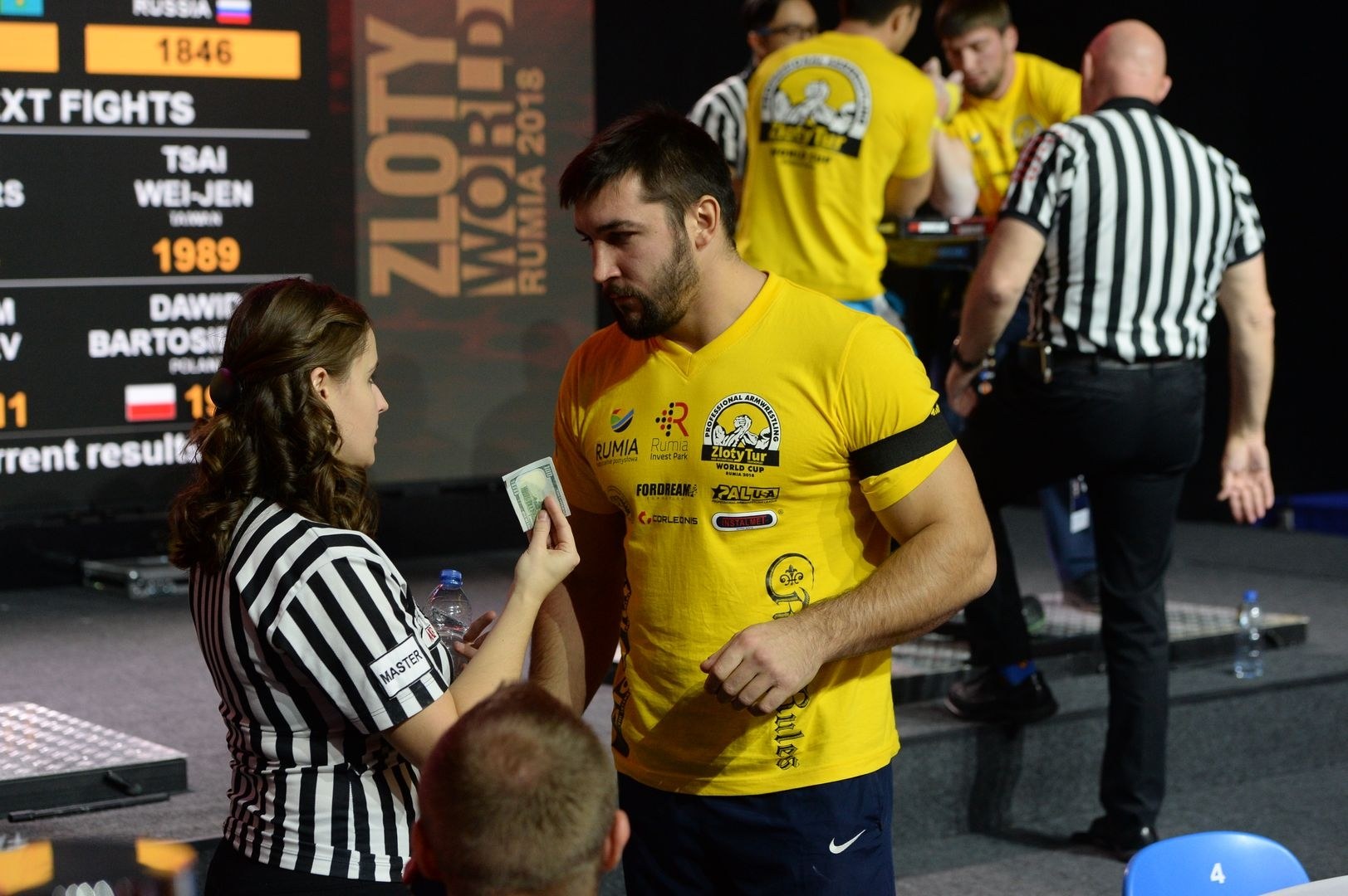 Zloty Tur 2018 Eliminations Right Hand