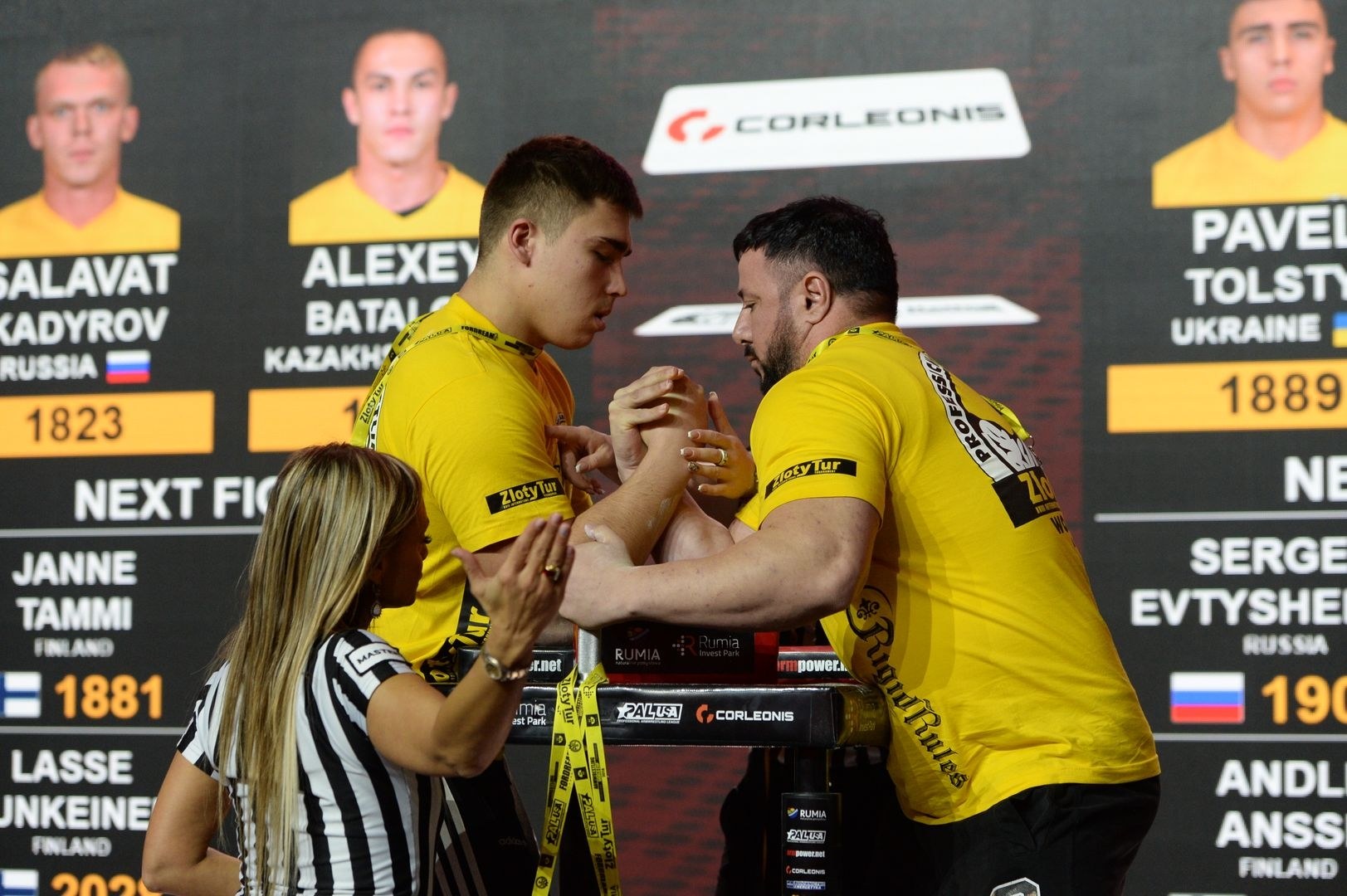 Zloty Tur 2018 Eliminations Right Hand