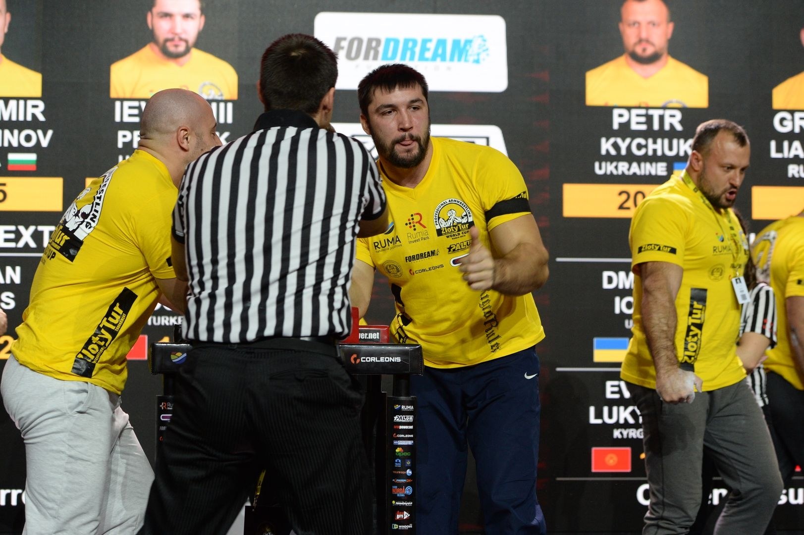 Zloty Tur 2018 Eliminations Right Hand