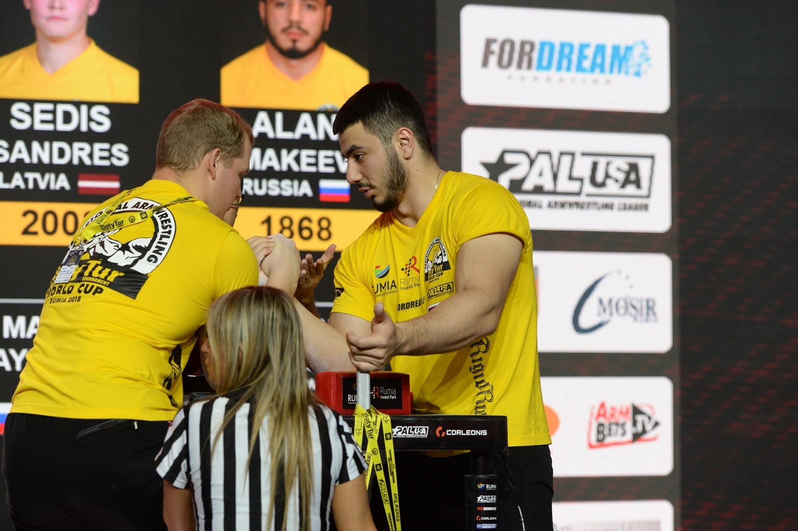 Zloty Tur 2018 Eliminations Right Hand