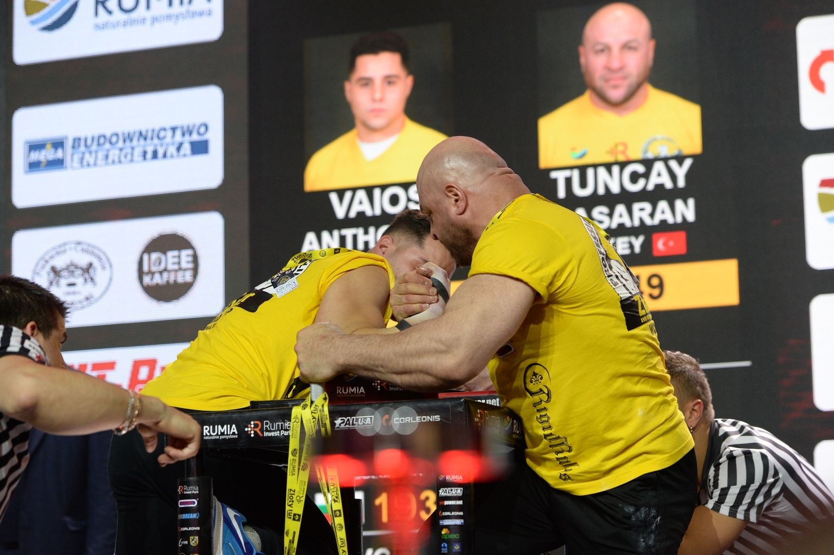 Zloty Tur 2018 Eliminations Right Hand