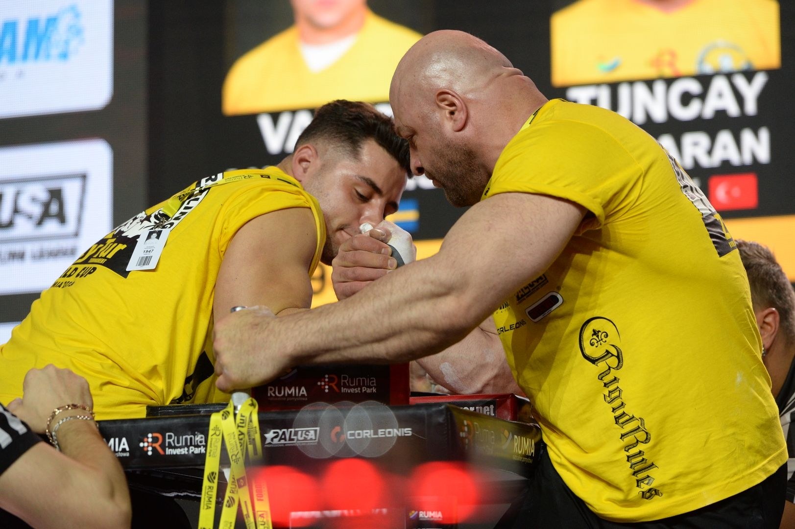 Zloty Tur 2018 Eliminations Right Hand