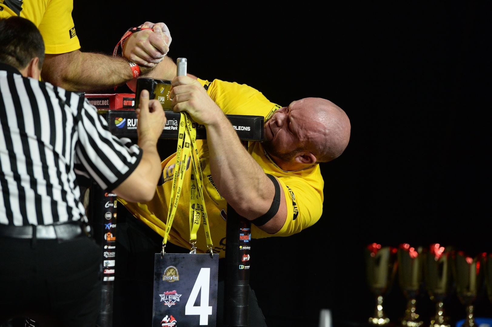 Zloty Tur 2018 Eliminations Right Hand