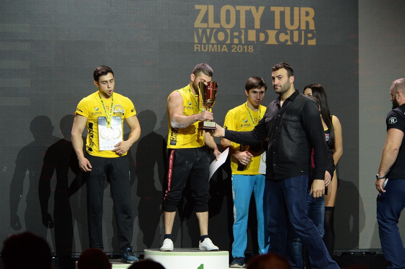 Zloty Tur 2018 Eliminations Right Hand